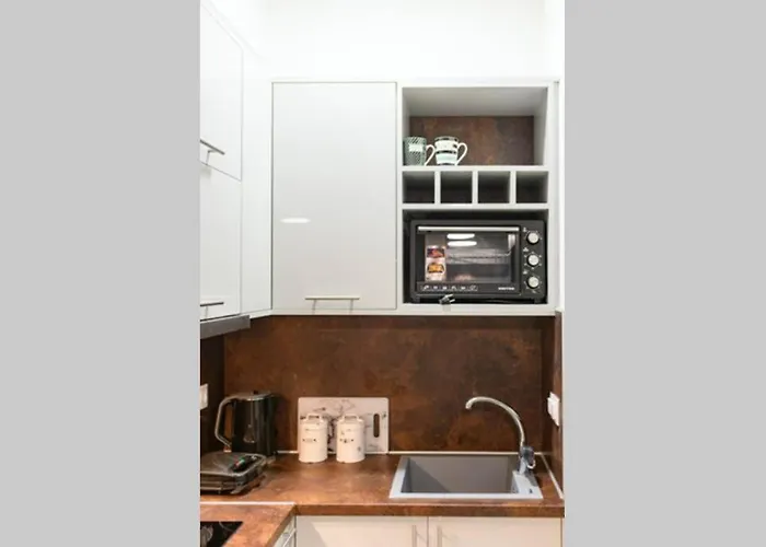 Bella Partenza Studio